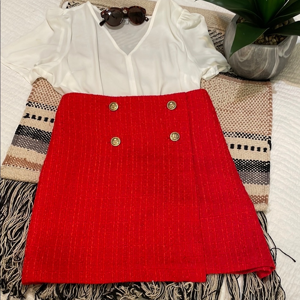 ❤️NWT❤️ LOFT Red Tweed faux wrap Skirt with Gold Buttons